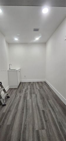 2001 SW 27th Ave, Miami, FL 33145