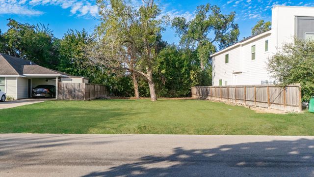 0 Sunflower, Houston, TX 77051
