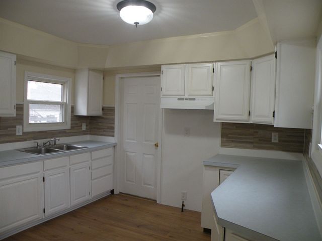 111 S Oak Street, Durand, MI 48429