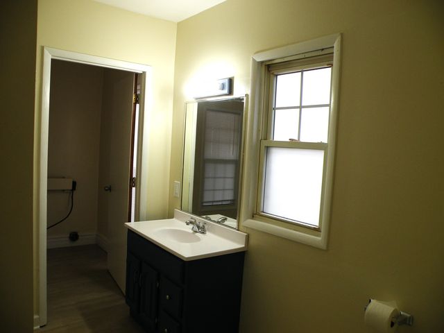 111 S Oak Street, Durand, MI 48429