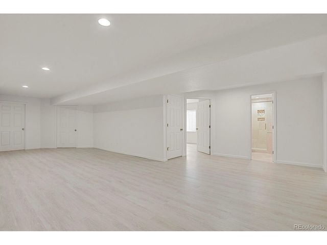 470 S Soaring Eagle Dr, Pueblo, CO 81007