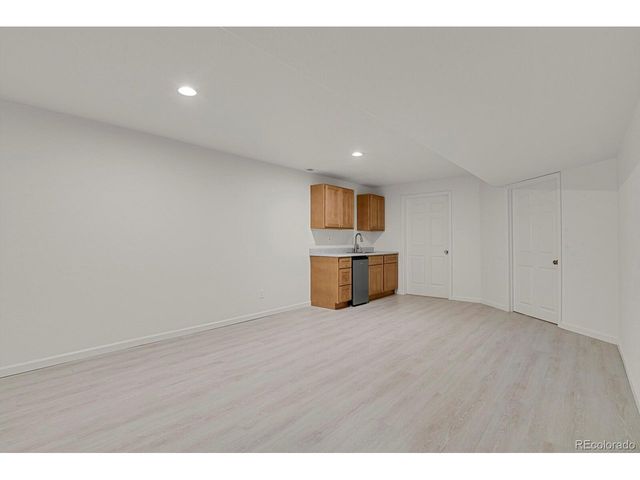 470 S Soaring Eagle Dr, Pueblo, CO 81007