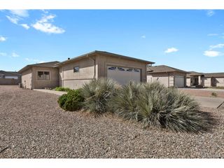 470 S Soaring Eagle Dr, Pueblo, CO 81007