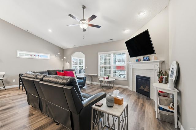 15435 Verano Place, Fort Wayne, IN 46845