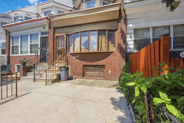 5748 N 6TH ST, Philadelphia, PA 19120