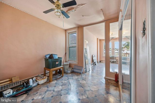 5748 N 6TH ST, Philadelphia, PA 19120