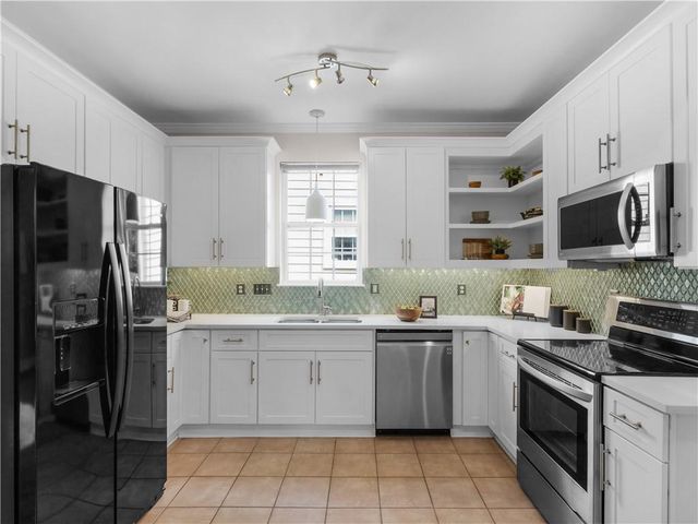 923 Tilden Street NW, Atlanta, GA 30318