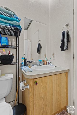 2050 E WASHINGTON DAM RD, Washington, UT 84780