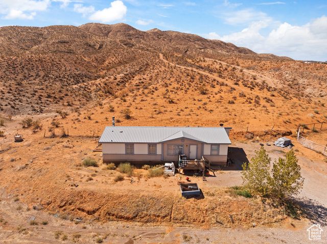 2050 E WASHINGTON DAM RD, Washington, UT 84780