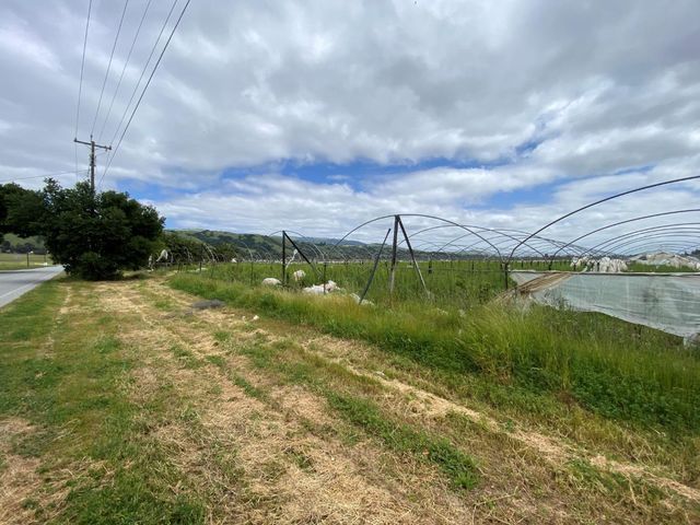 15860 Hill Road, Morgan Hill, CA 95037