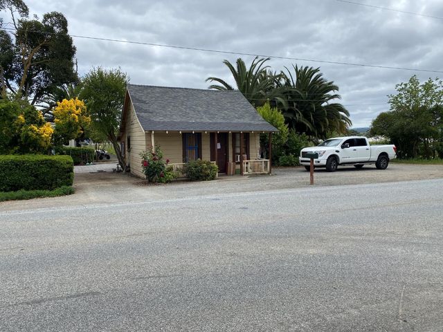 15860 Hill Road, Morgan Hill, CA 95037
