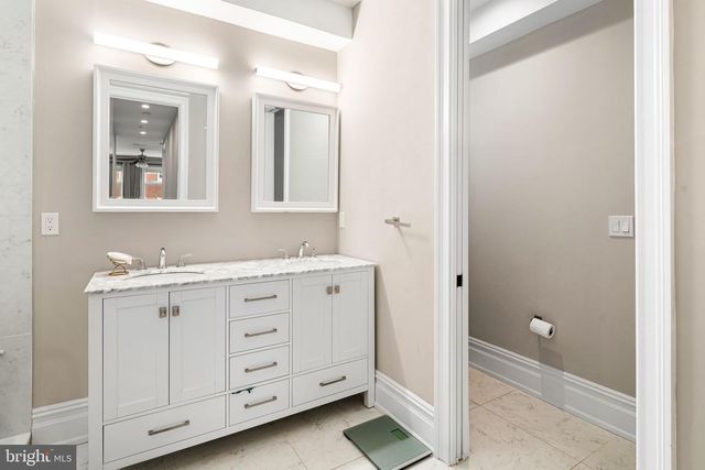 2525 BROWN ST, Philadelphia, PA 19130