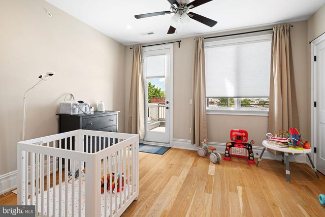 2525 BROWN ST, Philadelphia, PA 19130
