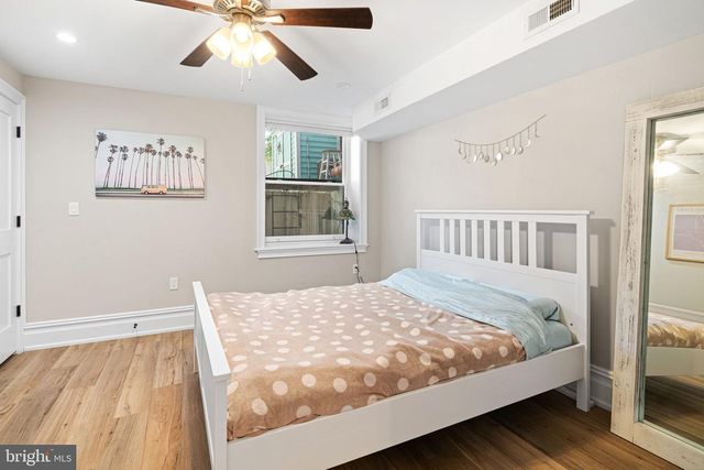 2525 BROWN ST, Philadelphia, PA 19130