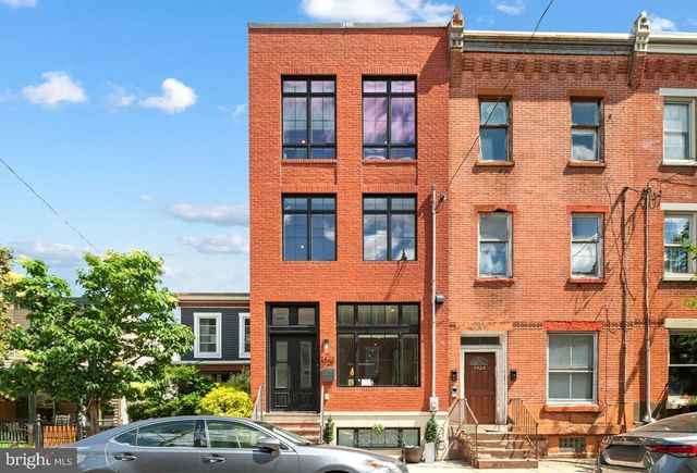 2525 BROWN ST, Philadelphia, PA 19130