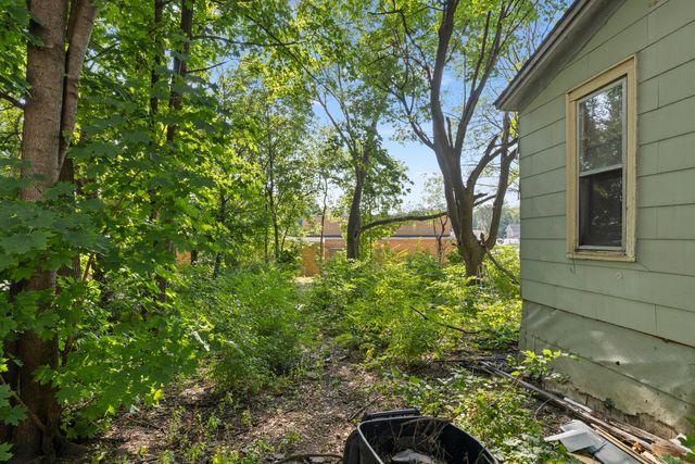 828 N Winnebago Street, Rockford, IL 61103