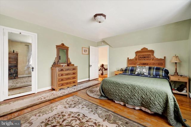 1711 ALSACE RD, Reading, PA 19604