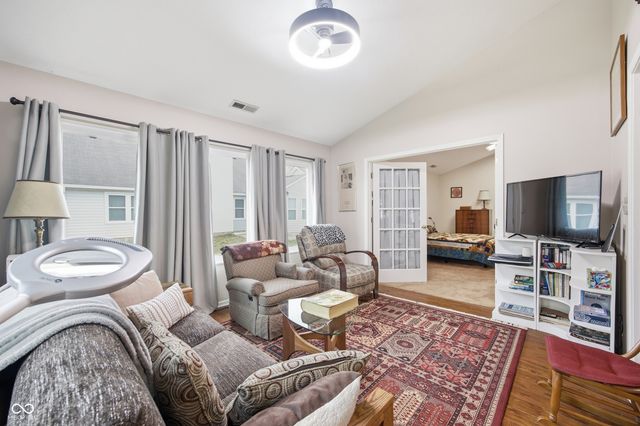 7353 Brackenwood Circle S, Indianapolis, IN 46260