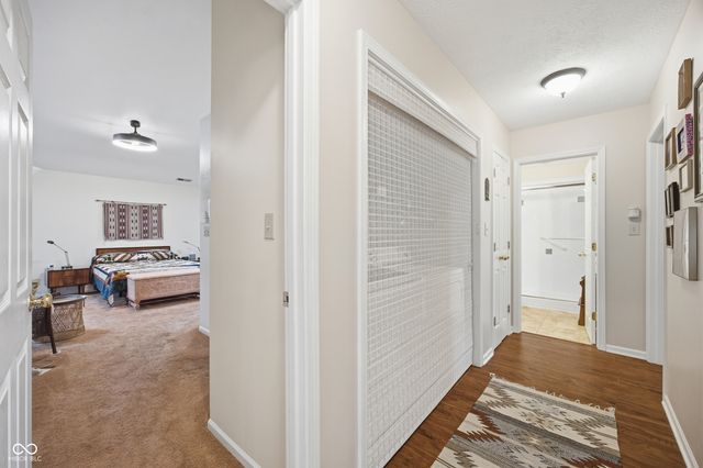 7353 Brackenwood Circle S, Indianapolis, IN 46260