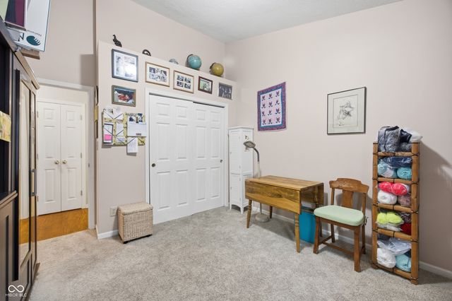 7353 Brackenwood Circle S, Indianapolis, IN 46260