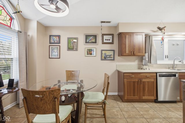 7353 Brackenwood Circle S, Indianapolis, IN 46260