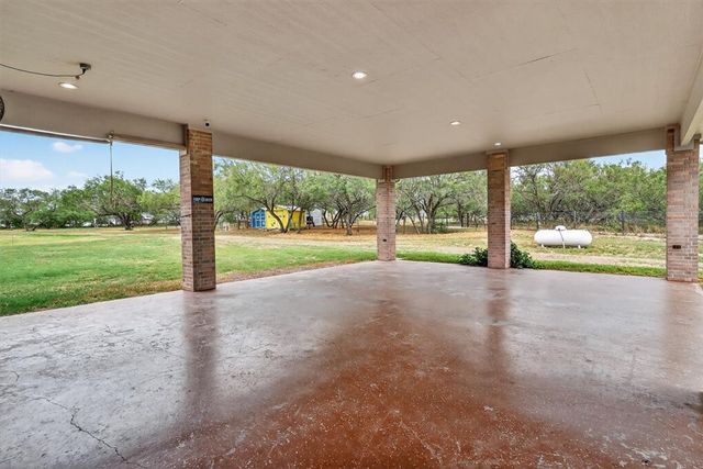 5593 WESTLAKE Dr, Sandia, TX 78383