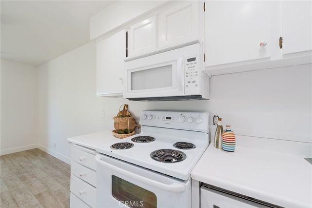 19760 Kingswood, Huntington Beach, CA 92646