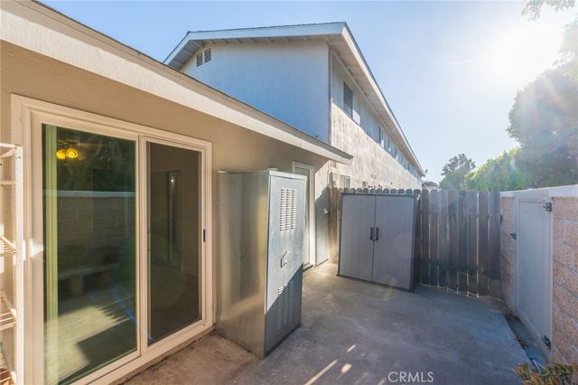 19760 Kingswood, Huntington Beach, CA 92646