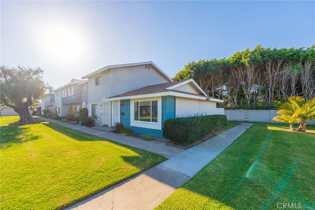 19760 Kingswood, Huntington Beach, CA 92646