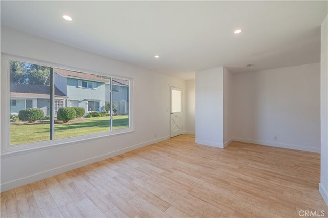 19760 Kingswood, Huntington Beach, CA 92646