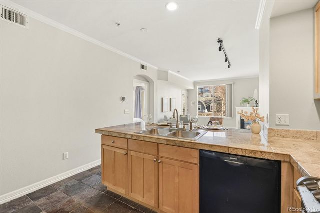 1705 N Gaylord Street 207, Denver, CO 80206