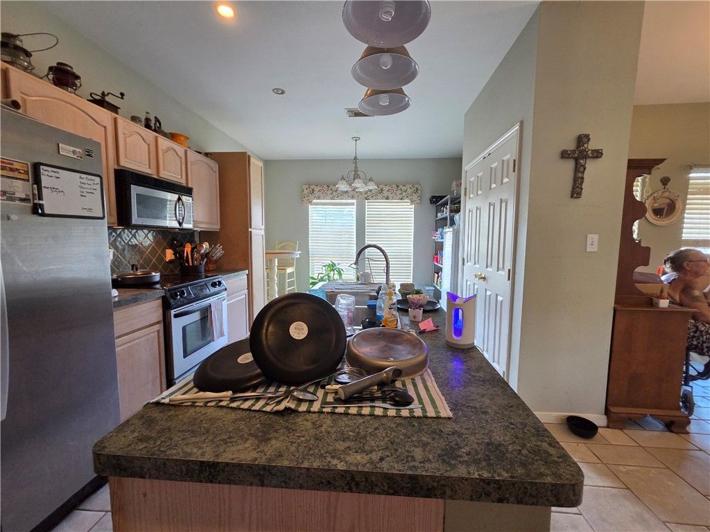 111 Paso Madera, Rockport, TX 78382 — photo 4