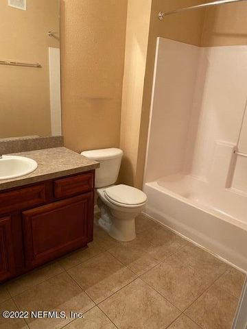 5006 KEY LIME Drive 206, Jacksonville, FL 32256