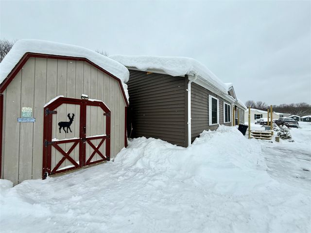 11682 ROUTE 97 N 185, Waterford, PA 16441