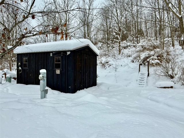 11682 ROUTE 97 N 185, Waterford, PA 16441