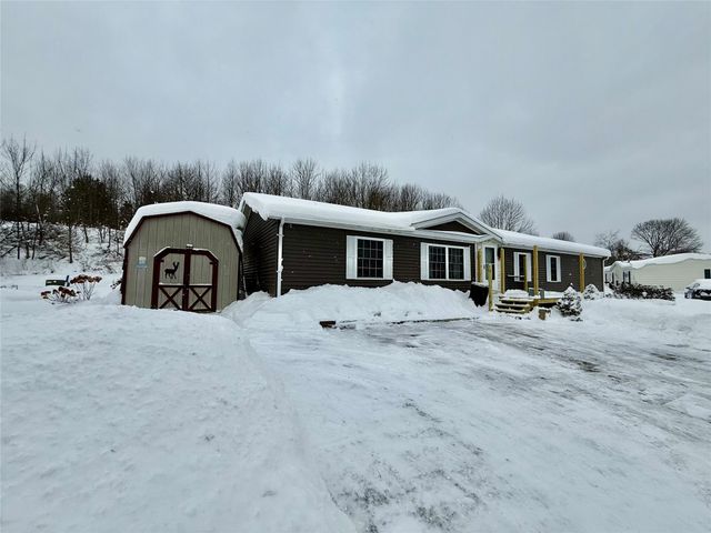 11682 ROUTE 97 N 185, Waterford, PA 16441