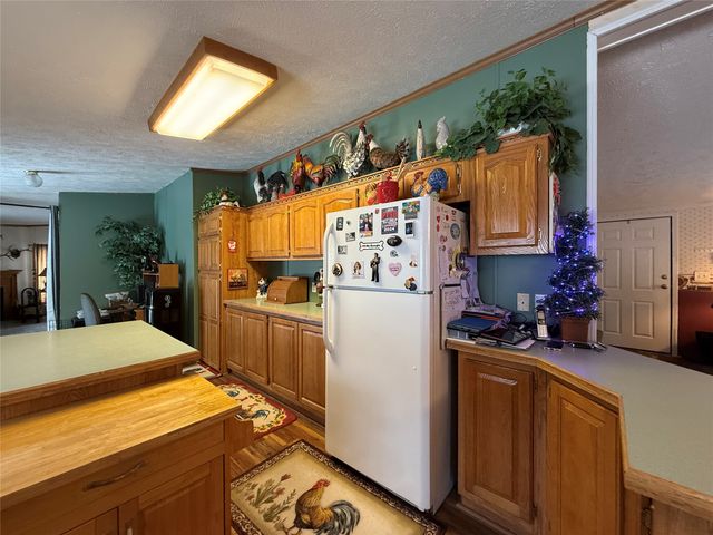 11682 ROUTE 97 N 185, Waterford, PA 16441