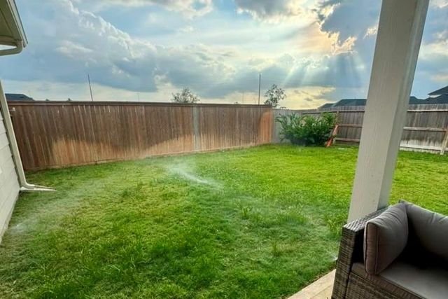 7511 Rainflower Field Drive, Cypress, TX 77433