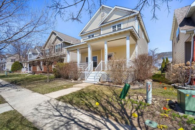 2755 Faulkner Drive, Chaska, MN 55318