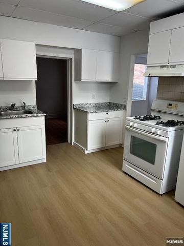 440 Highland Avenue 440, Palisades Park, NJ 07650
