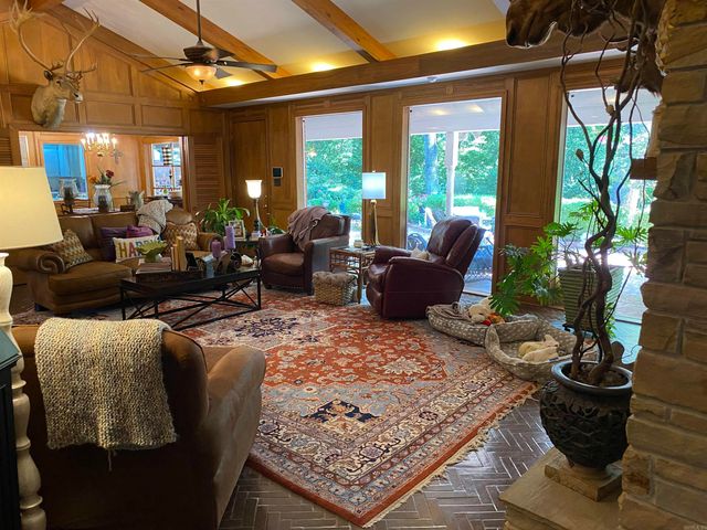 400 Neill Road, Helena, AR 72342