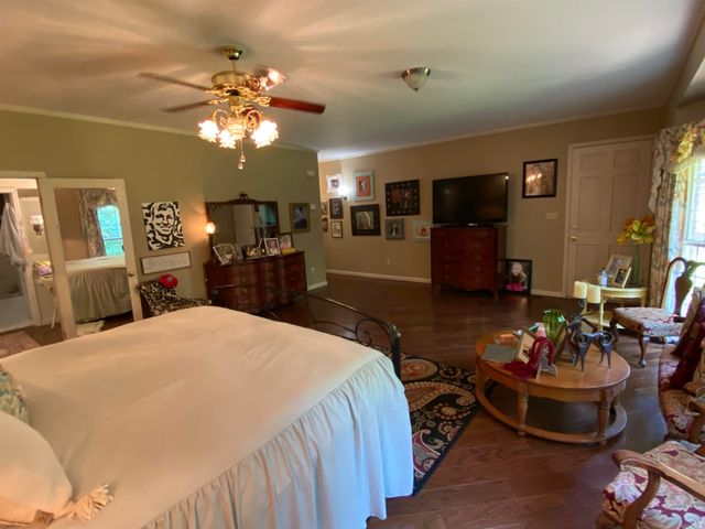 400 Neill Road, Helena, AR 72342