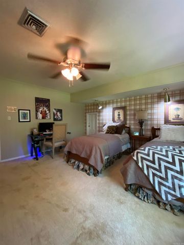 400 Neill Road, Helena, AR 72342