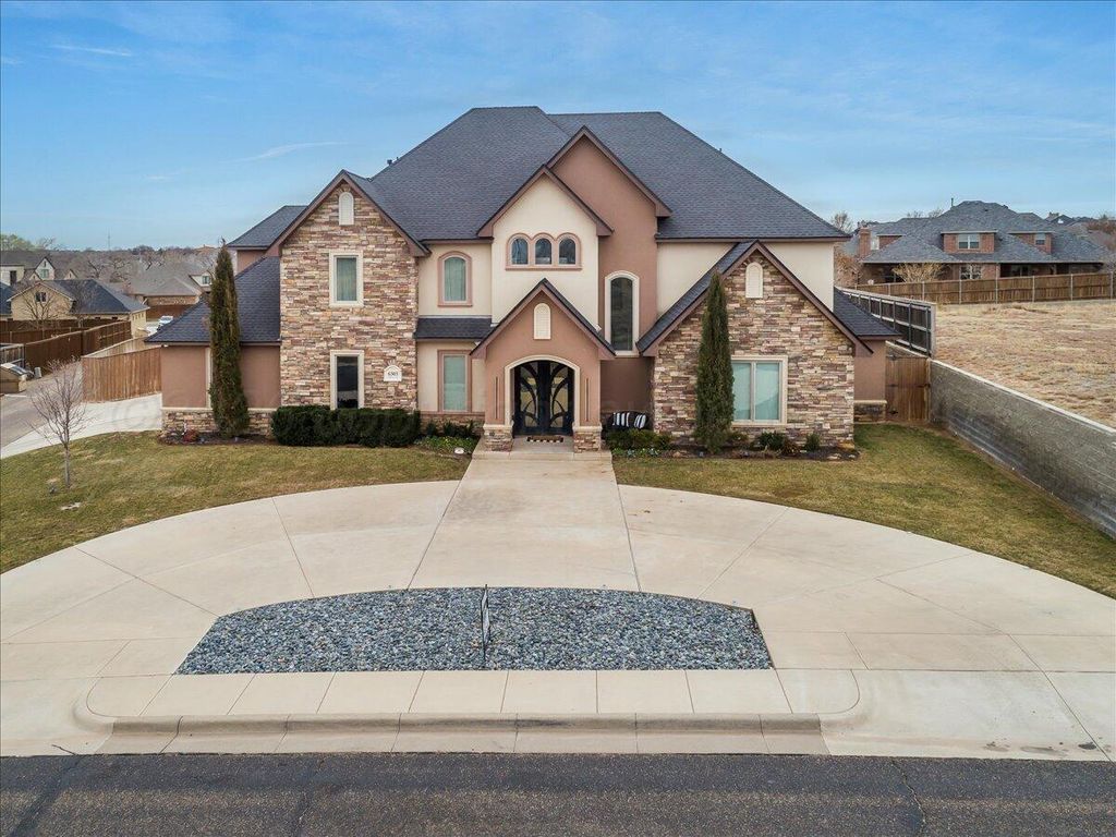 6303 SWEETBAY Lane, Amarillo, TX 79124