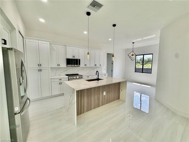 2706 Floyd AVE S, Lehigh Acres, FL 33976