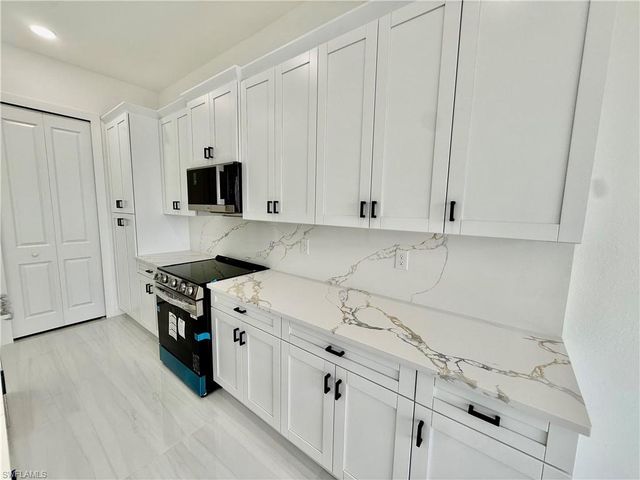 2706 Floyd AVE S, Lehigh Acres, FL 33976