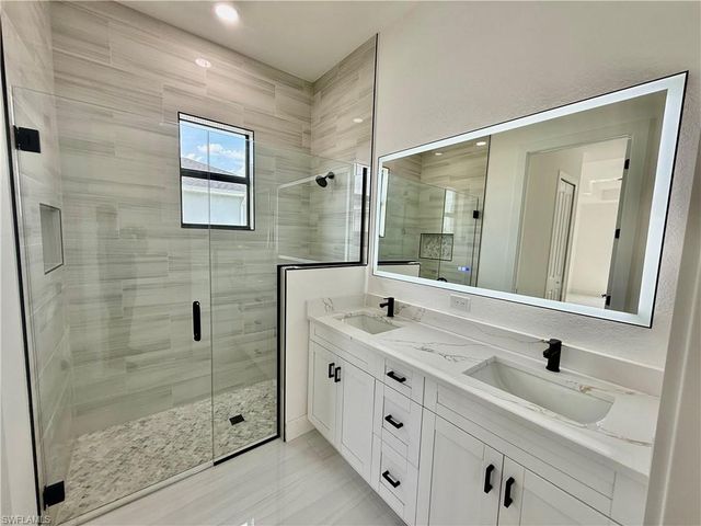 2706 Floyd AVE S, Lehigh Acres, FL 33976
