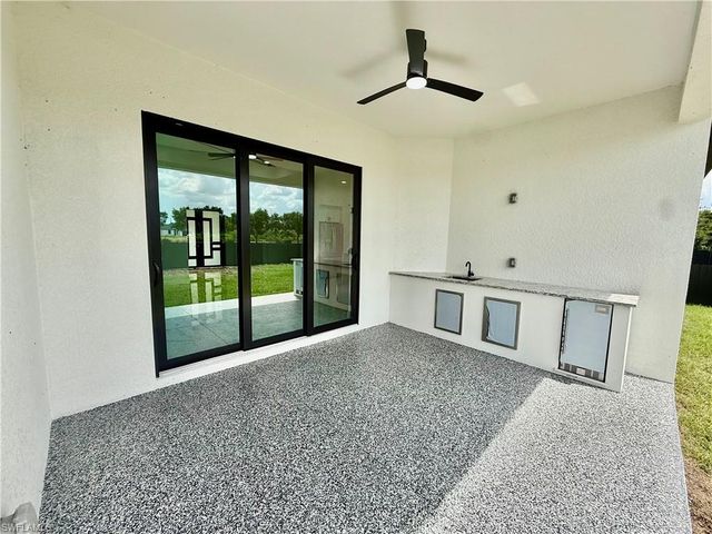 2706 Floyd AVE S, Lehigh Acres, FL 33976