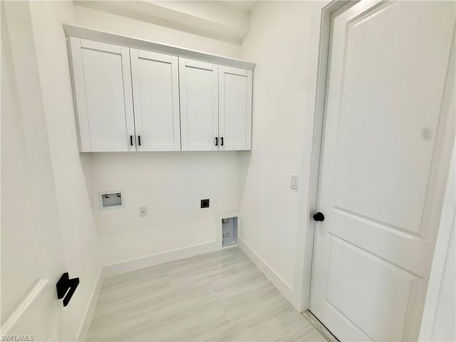 2706 Floyd AVE S, Lehigh Acres, FL 33976
