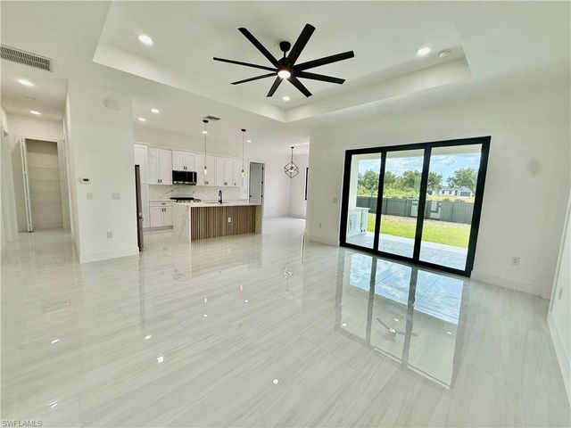 2706 Floyd AVE S, Lehigh Acres, FL 33976